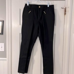 💥50% sale💥Ralph Lauren black slacks with gold hardware size 4. E#492